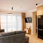 Apartamento Cometei 3 *